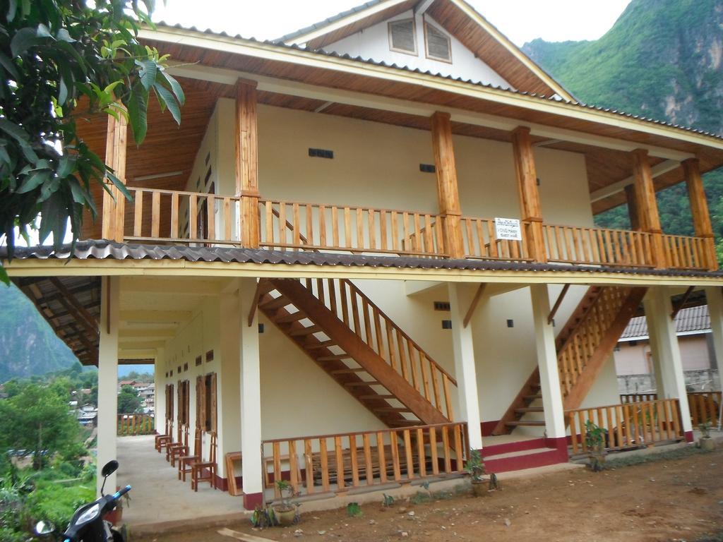Vongmany Guesthouse Nong Khiaw Екстер'єр фото