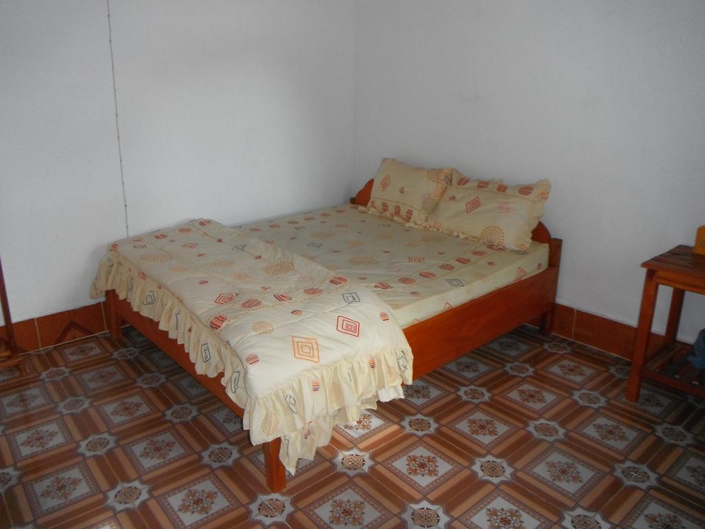 Vongmany Guesthouse Nong Khiaw Номер фото
